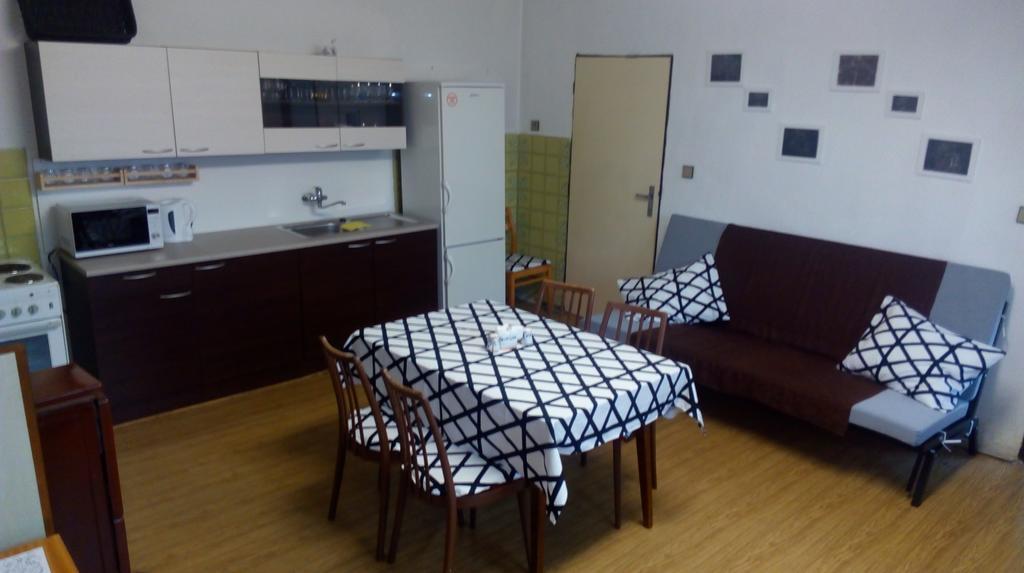 Vejminek U Drahusky Mcely Apartment Ngoại thất bức ảnh